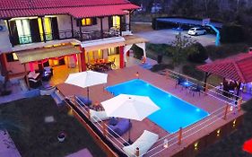 Villa Laguna
